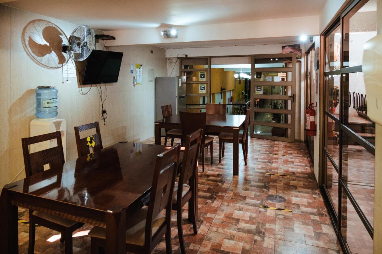 Di Giorgio Hostal Antofagasta Eksteriør billede