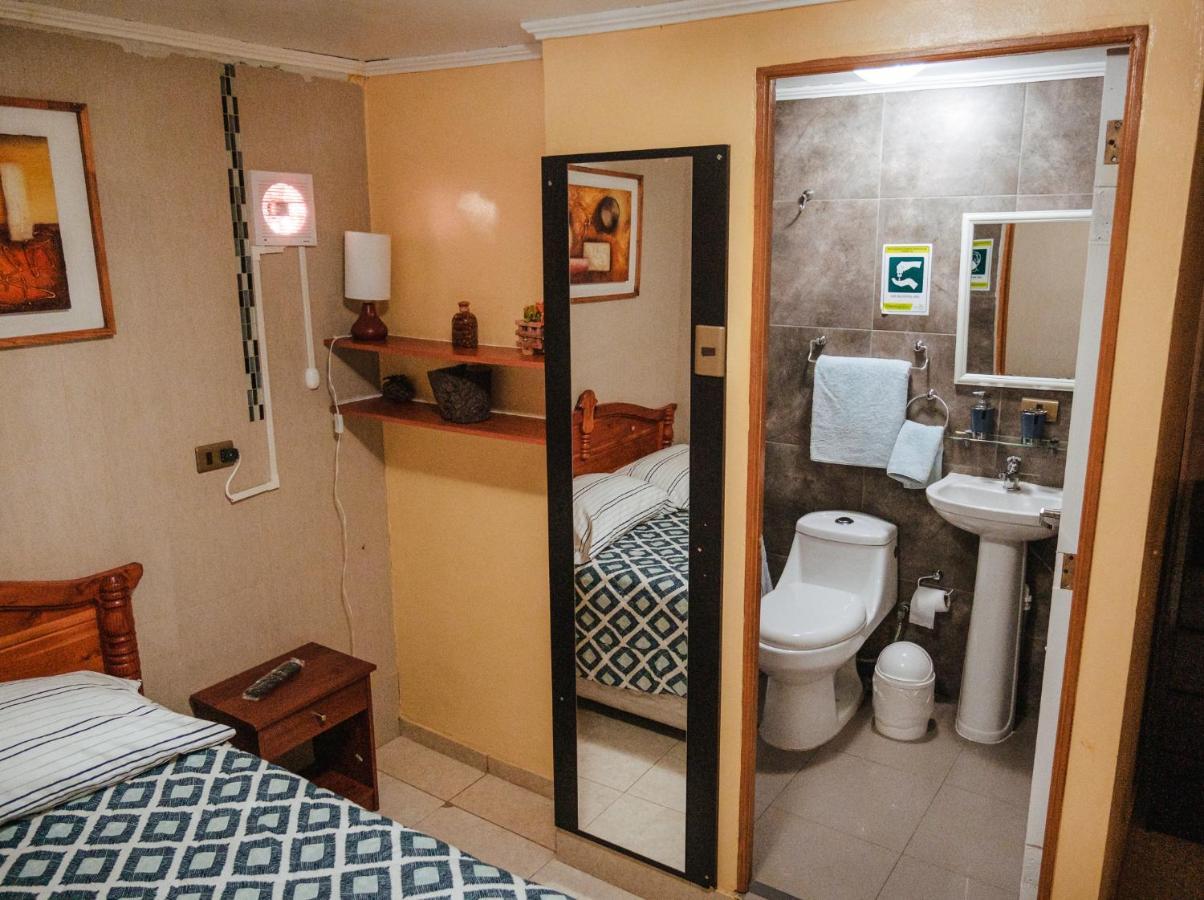 Di Giorgio Hostal Antofagasta Eksteriør billede